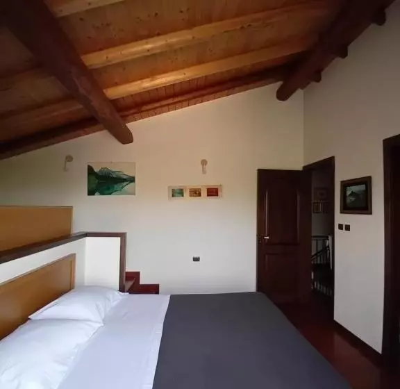 ペンション Casa Roverelle