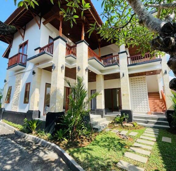 ペンション Kamala House Room 3 With Terrace