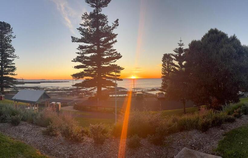 膳宿费 Rom Baros Tiny Beach House