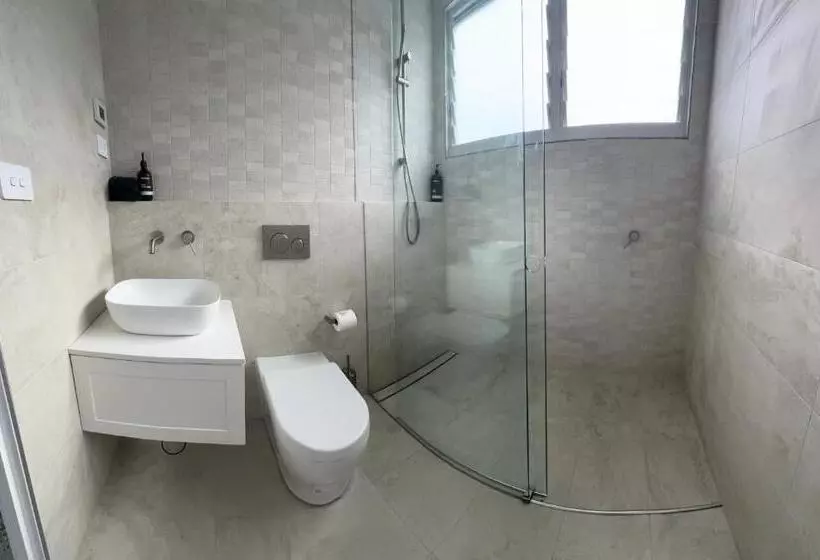 پانسیون Rom Baros Tiny Beach House