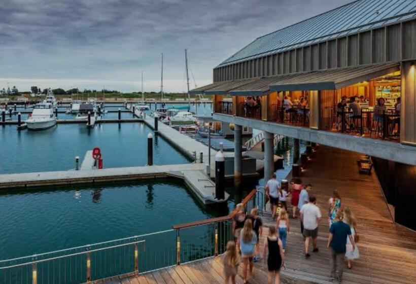 膳宿费 Rom Baros Tiny Beach House