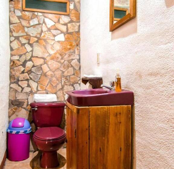 پانسیون Room In Bb Family Room With Ac 5