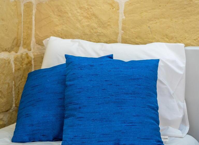 پانسیون Sunset Glow 2 At Tan Neputi By Solea