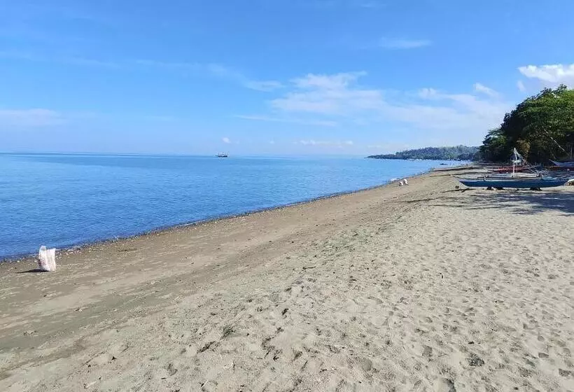 Sevens Hideaway Beach Resort