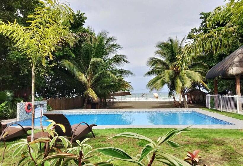 Sevens Hideaway Beach Resort