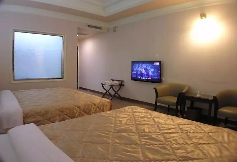 Changsing Business Motel