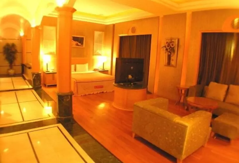 Changsing Business Motel