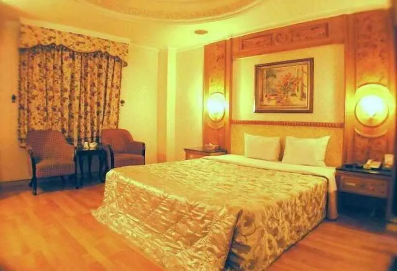 Changsing Business Motel