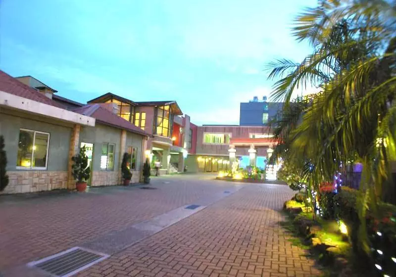 Changsing Business Motel
