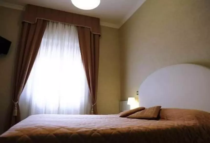 ホテル Albergo Nord Roma