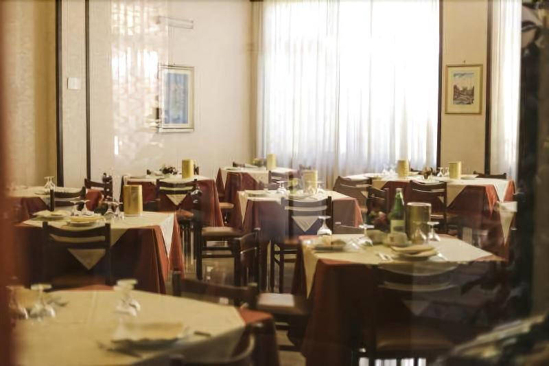 هتل Albergo Nord Roma