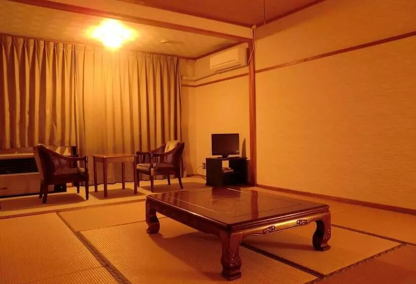 ホテル Daisen White Palace