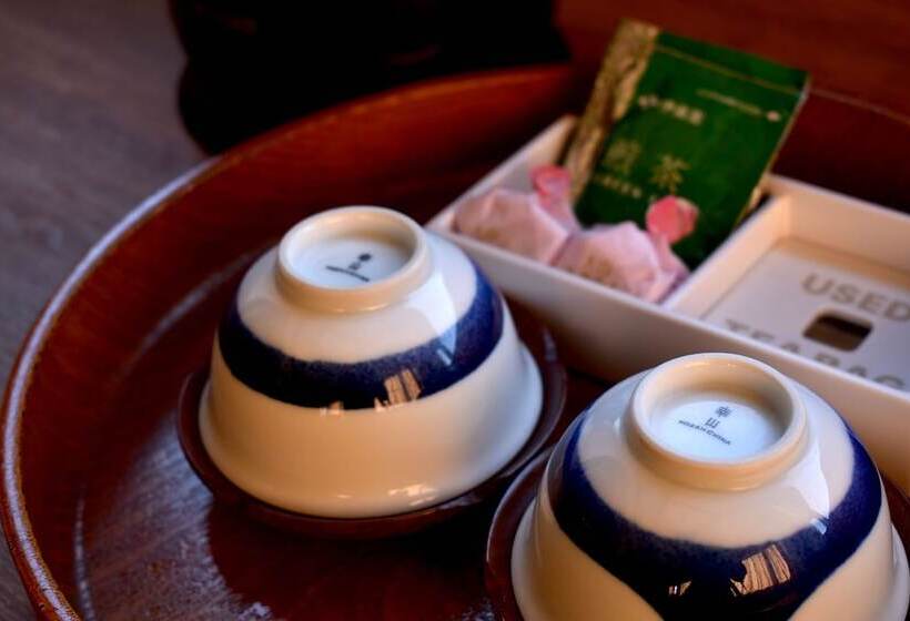 Hotel Daisen White Palace