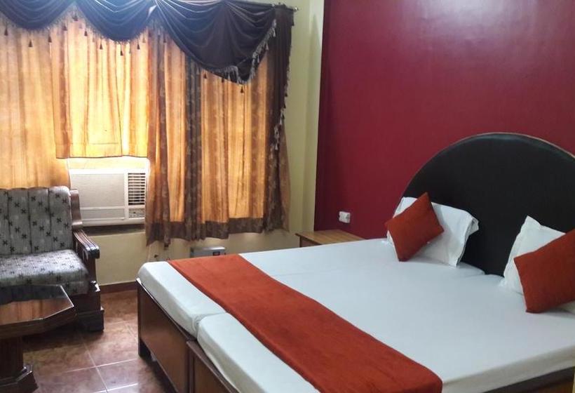 호텔 Capital O 38730  Mansarovar Deluxe