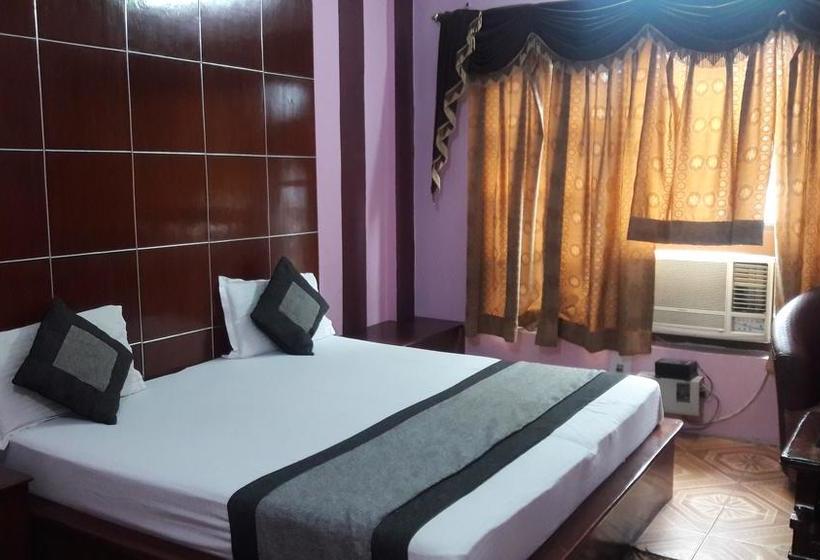 호텔 Capital O 38730  Mansarovar Deluxe