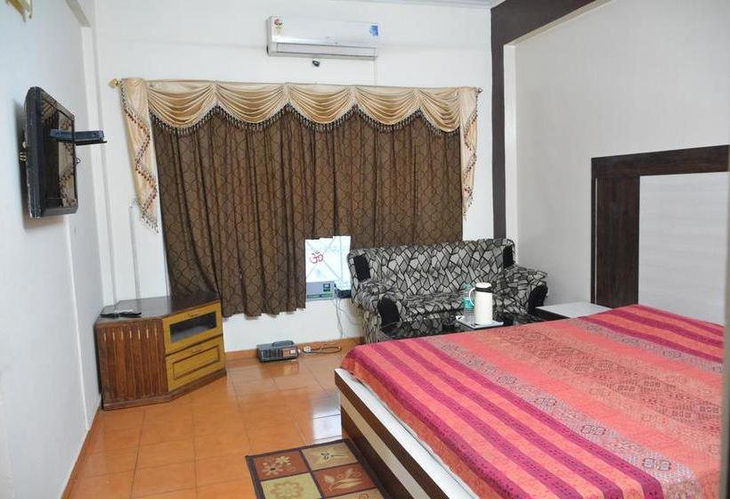 호텔 Capital O 38730  Mansarovar Deluxe