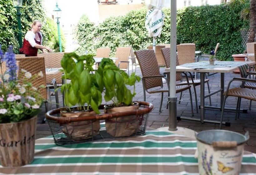 酒店 Restaurant Osterbauer