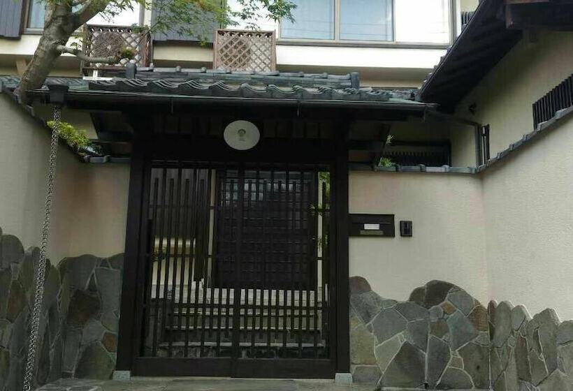 Ryokan Kinkaku