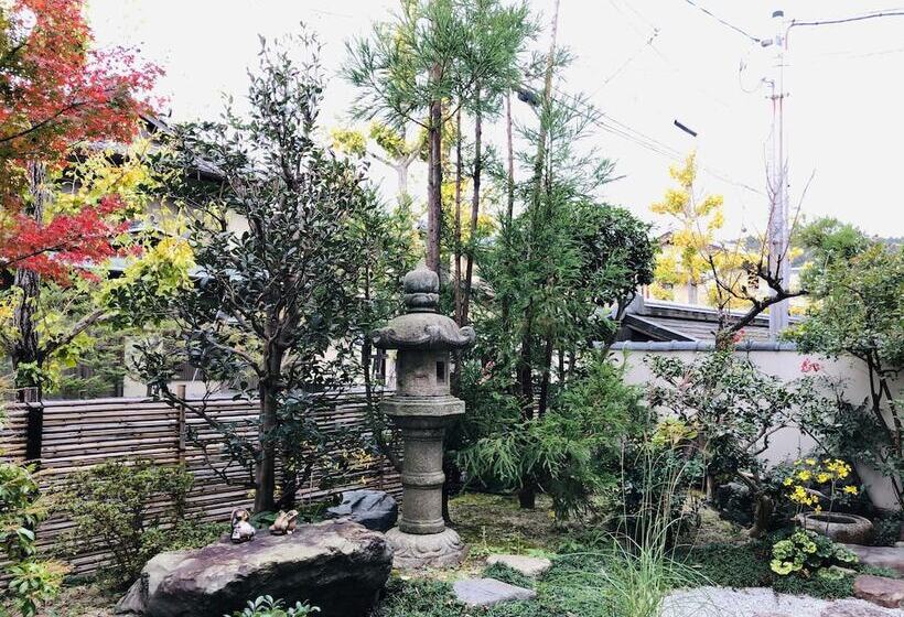Ryokan Kinkaku