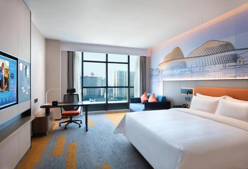 南宁安吉希尔顿欢朋酒店