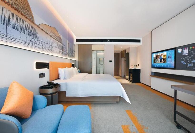 南宁安吉希尔顿欢朋酒店