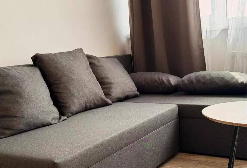 Alejas Apartments