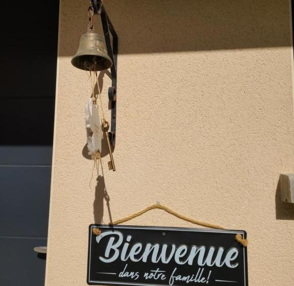 Bed & Breakfast Le Qg Chez Flo Et David