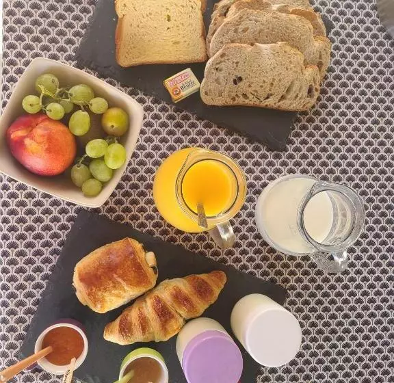 ベッドアンドブレックファースト Le Qg Chez Flo Et David