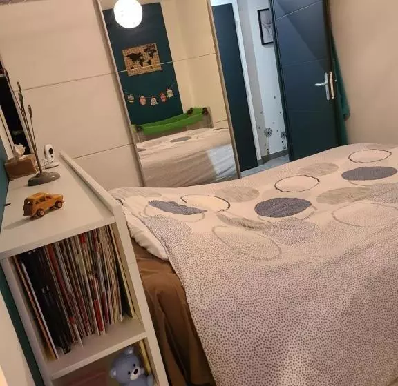 ベッドアンドブレックファースト Le Qg Chez Flo Et David