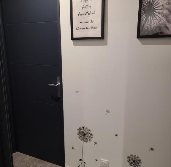 Bed & Breakfast Le Qg Chez Flo Et David