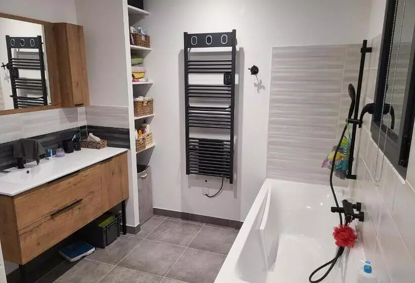 ベッドアンドブレックファースト Le Qg Chez Flo Et David