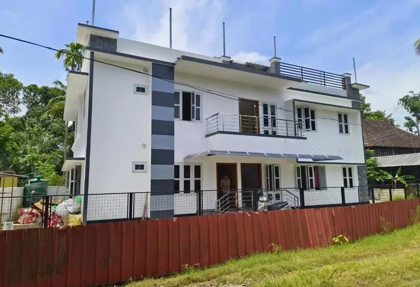 Aamiaismajoitus (B&B) Rais Residancy