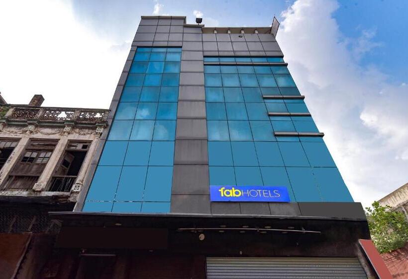 هتل Fabexpress Glacier Inn