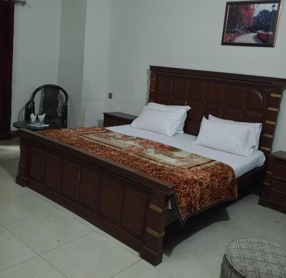 هتل Hotal Madina International