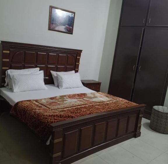 هتل Hotal Madina International