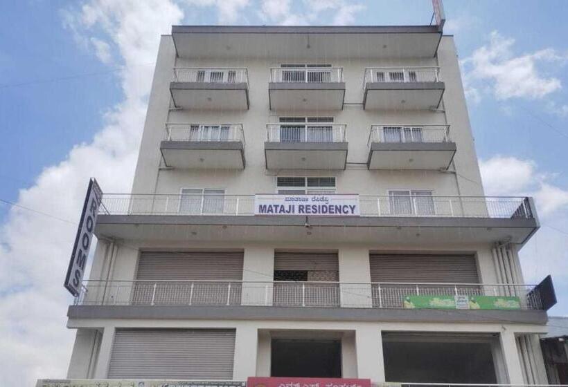 호텔 Oyo Mataji Residency