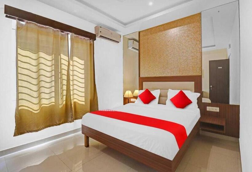 호텔 Oyo Mataji Residency