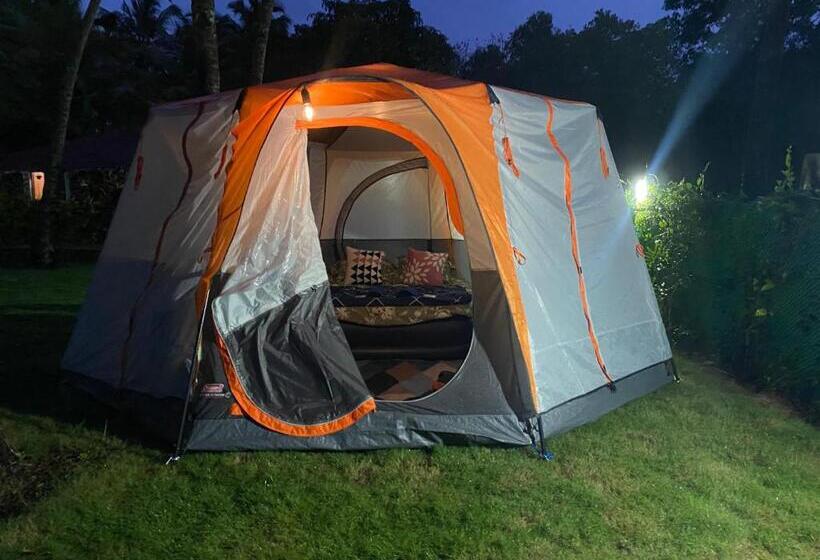 Hotel Serene Retreat Heaven