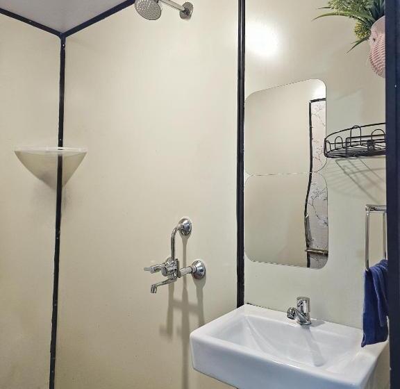 Hotel Serene Retreat Heaven