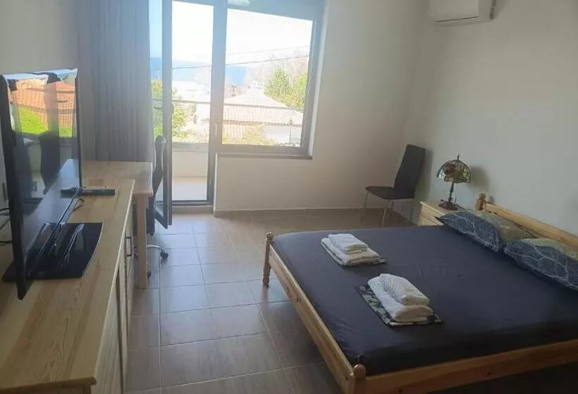 ペンション Mgm Seaside Chernomorets