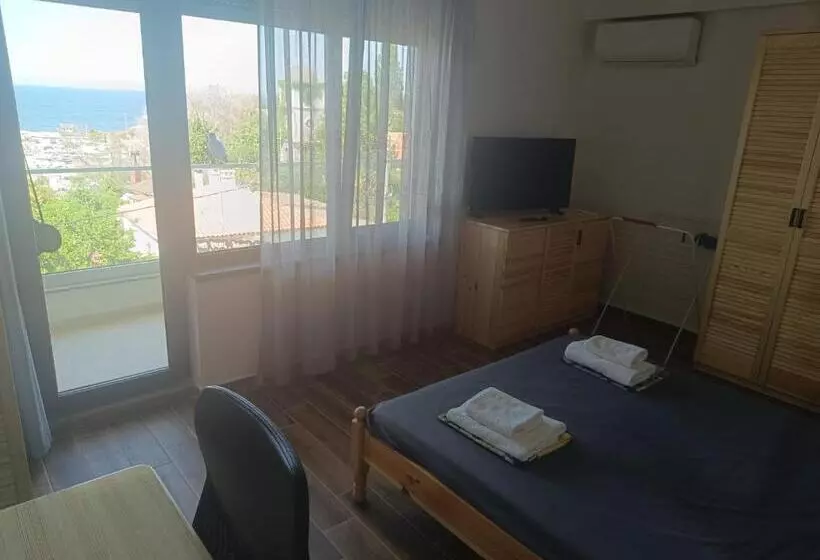 ペンション Mgm Seaside Chernomorets