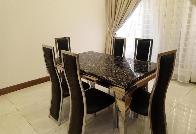 بنسيون Oyster Golf 3 Sakumono Holiday Apartments