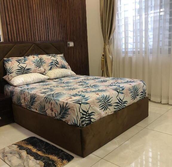 بنسيون Oyster Golf 3 Sakumono Holiday Apartments