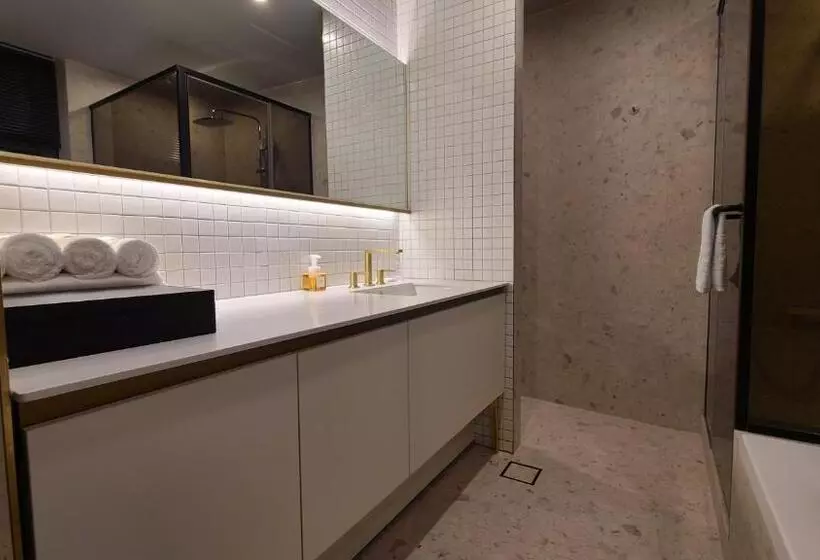 The Plain Hotel Dongyang