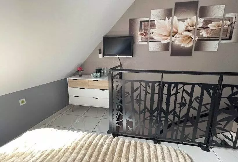 Aamiaismajoitus (B&B) L Escale Arc En Ciel