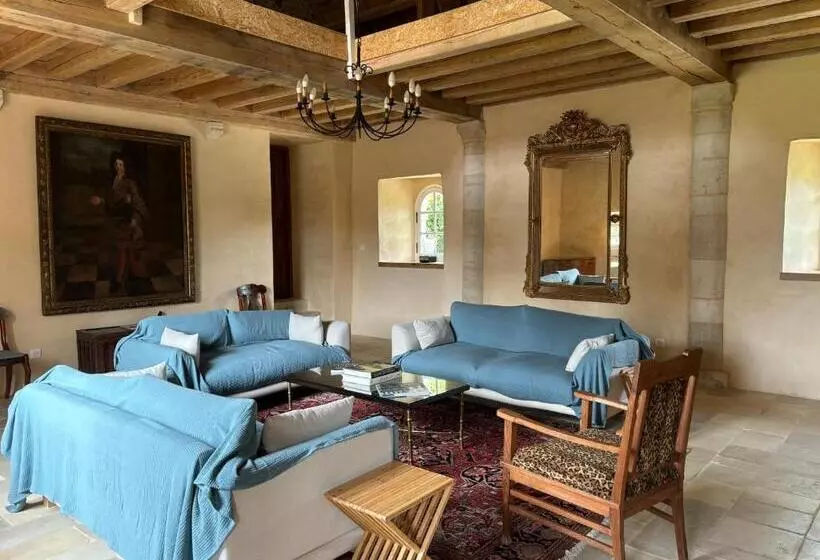 Aamiaismajoitus (B&B) Les Communs De Chiffrevast