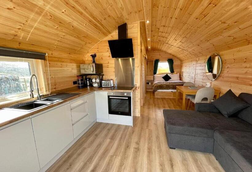 مبيت وإفطار Seapods   Isle Of Lewis   An Unforgettable Stay On The Edge Of The Atlantic Ocean With Sea Views