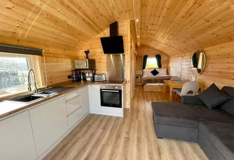 Aamiaismajoitus (B&B) Seapods   Isle Of Lewis   An Unforgettable Stay On The Edge Of The Atlantic Ocean With Sea Views