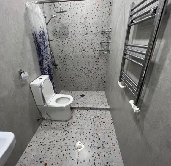 تختخواب و صبحانه Velvet Vouge Hostel