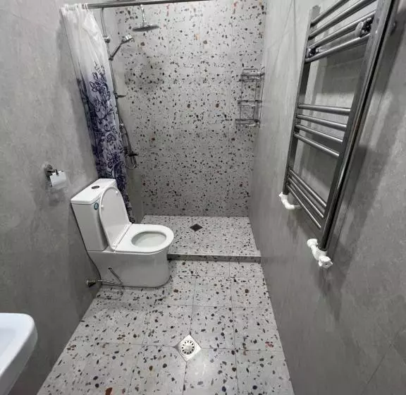 تختخواب و صبحانه Velvet Vouge Hostel